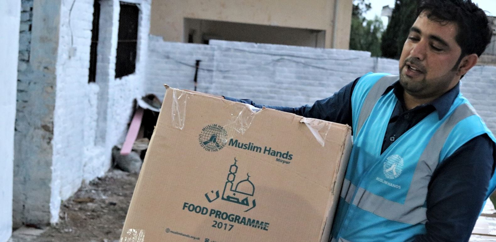 Feeding Families In Time For Ramadan Muslim Hands Uk